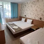 диамант Diamond Hotel