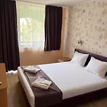 диамант Diamond 3* بالشيك